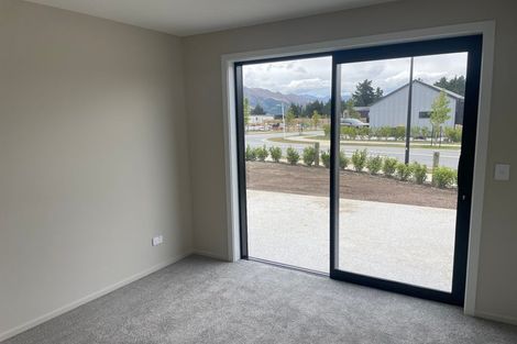 Photo of property in Northlake, 10 Cairnmuir Street, Wanaka, 9305