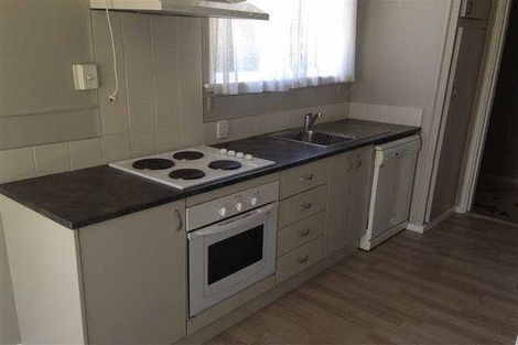 Photo of property in 1068 Heaphy Terrace, Fairfield, Hamilton, 3214