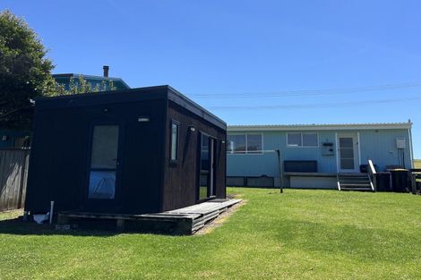 Photo of property in 37 Bluff Road, Kuaotunu West, Whitianga, 3592