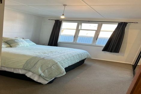 Photo of property in 30 Ealing Street, Redwood, Christchurch, 8051