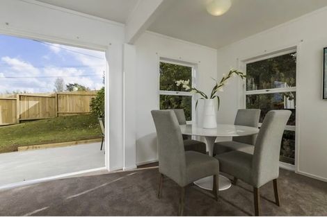 Photo of property in 59 Sunnynook Road, Forrest Hill, Auckland, 0620