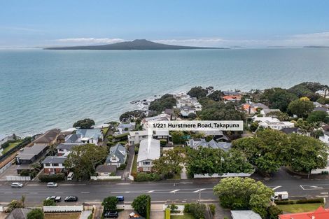 Photo of property in 1/221 Hurstmere Road, Takapuna, Auckland, 0622