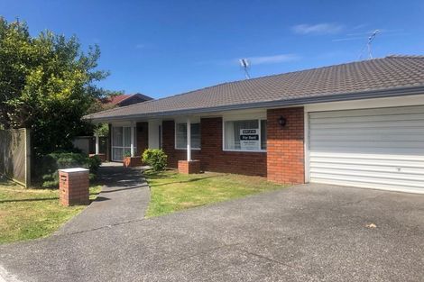 Photo of property in 1/2 Whitford Road, Howick, Auckland, 2014