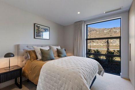 Photo of property in Kawarau Heights, 71 Kawarau Heights Boulevard, Lake Hayes, Queenstown, 9304