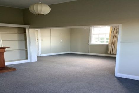 Photo of property in 261 Marine Parade, New Brighton, Christchurch, 8061