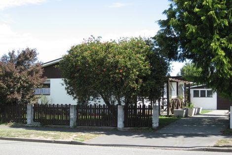 Photo of property in 40 Ruru Road, Bromley, Christchurch, 8062