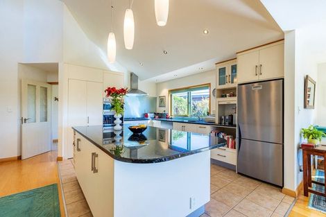 Photo of property in 10 Moreland Place, Mapua, 7005