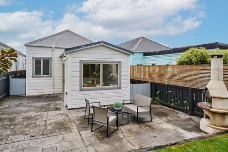 Photo of property in 19 Cockburn Street, Kilbirnie, Wellington, 6022