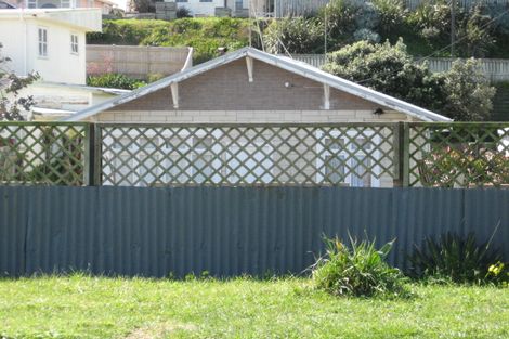 Photo of property in 55 Seafront Road, Castlecliff, Wanganui, 4501