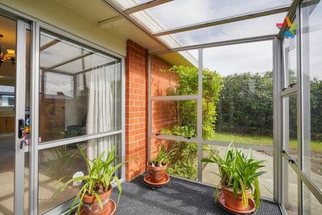 Photo of property in 74 Durham Street, Winton, 9720