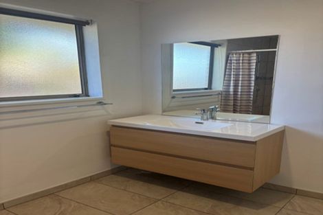 Photo of property in 10 Netley Place, Aranui, Christchurch, 8061