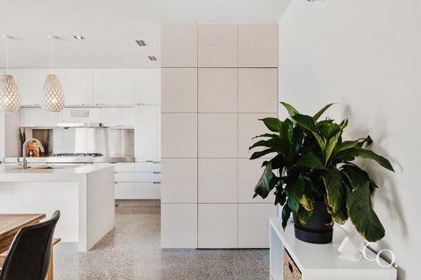 Photo of property in 97b Oceanview Road, Mount Maunganui, 3116