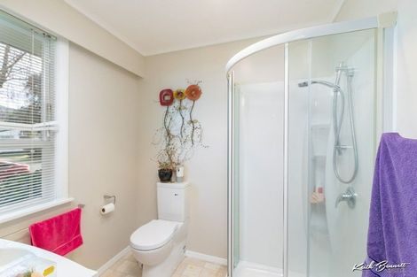 Photo of property in 64 Holdsworth Avenue, Trentham, Upper Hutt, 5018