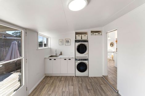 Photo of property in 41 Arrow Street, Wakefield, 7025