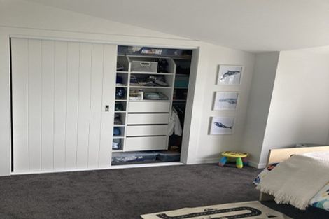 Photo of property in 216d Sutherland Road, Lyall Bay, Wellington, 6022