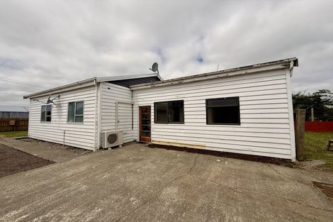 Photo of property in 63 Elles Road, Otautau, 9610