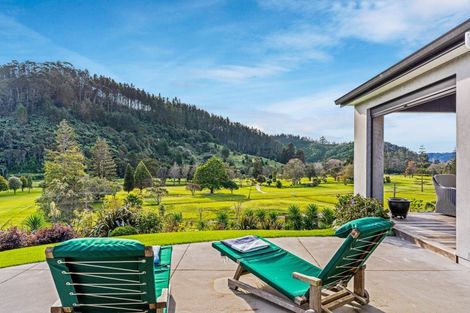 Photo of property in 19 Titoki Lane, Whangamata, 3691