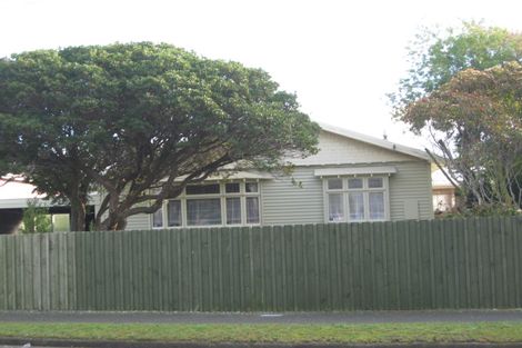 Photo of property in 69 Owles Terrace, New Brighton, Christchurch, 8061