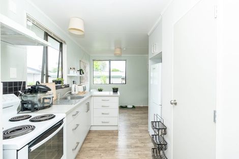 Photo of property in 37a Sunnyside Road, Nawton, Hamilton, 3200