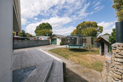 Photo of property in 27 Cavendish Crescent, Awapuni, Palmerston North, 4412