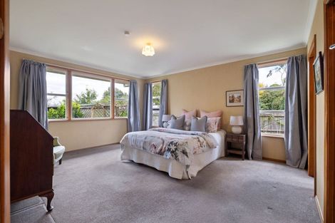 Photo of property in 23 Saint Albans Avenue, Hokowhitu, Palmerston North, 4410