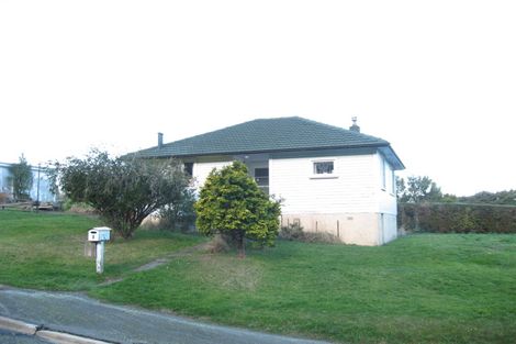 Photo of property in 2 Matai Street, Ravensbourne, Dunedin, 9022