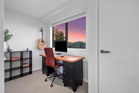 Photo of property in 16 Mearns Way, Ohauiti, Tauranga, 3112