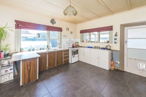 Photo of property in 468 Heads Road, Castlecliff, Whanganui, 4501