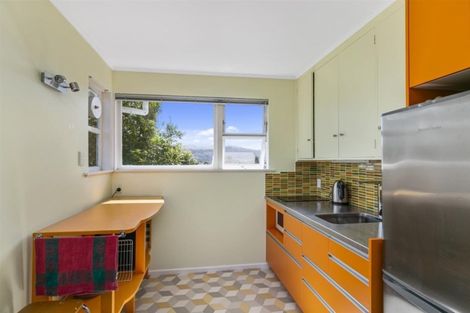 Photo of property in 3a Summit Road, Fairfield, Lower Hutt, 5011