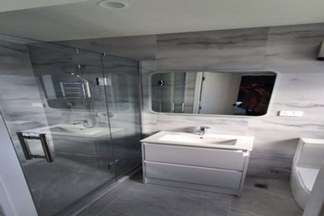 Photo of property in 3 Vanbrugh Place, Bucklands Beach, Auckland, 2014