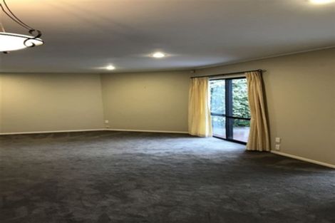 Photo of property in 38 Loloma Drive, Half Moon Bay, Auckland, 2012