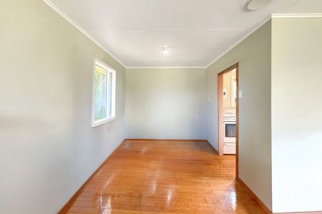 Photo of property in 21 Richmond Hill, Glenside, Wellington, 6037