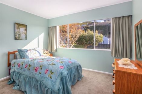 Photo of property in 33 Truscott Avenue, Johnsonville, Wellington, 6037