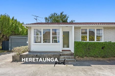 Photo of property in 15 Parera Grove, Heretaunga, Upper Hutt, 5018