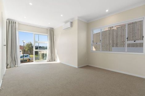 Photo of property in 23a Luton Avenue, Sunnyhills, Auckland, 2010