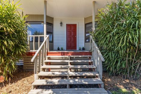 Photo of property in 5 Ihaia Street, Waitara, 4320