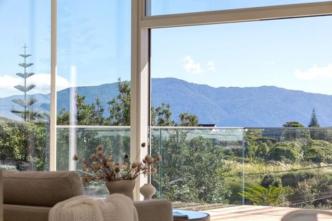 Photo of property in 10 Journeys End, Tapora, 0977