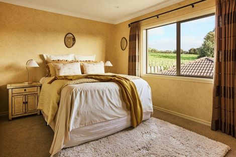 Photo of property in 16 Riddington Rise, Ohauiti, Tauranga, 3112