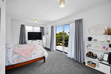 Photo of property in 190a Seaview Road, Westown, New Plymouth, 4310