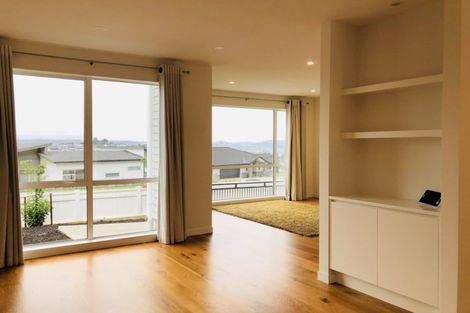 Photo of property in 63 Wainui Road, Silverdale, 0932