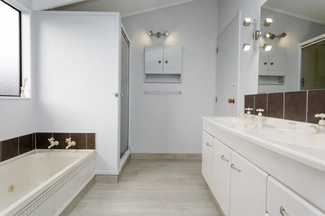 Photo of property in 83 Harvey Street, Waipahihi, Taupo, 3330