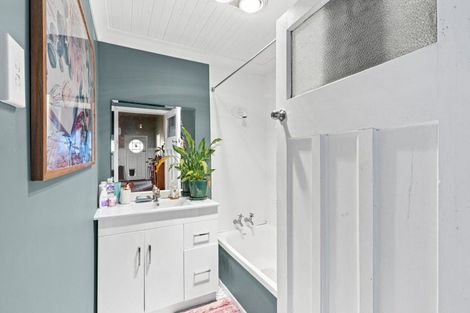 Photo of property in 34 King Street, Marton, 4710