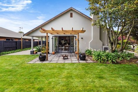 Photo of property in 11 Saint James Drive, Huntington, Hamilton, 3210