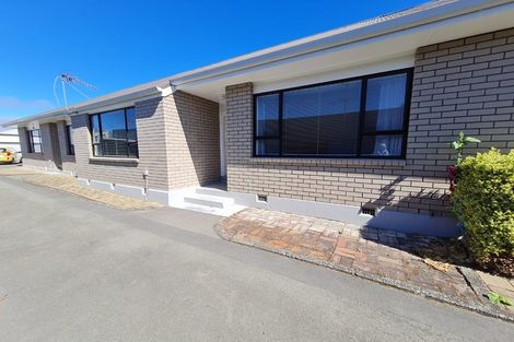 Photo of property in 2/978 Colombo Street, St Albans, Christchurch, 8014