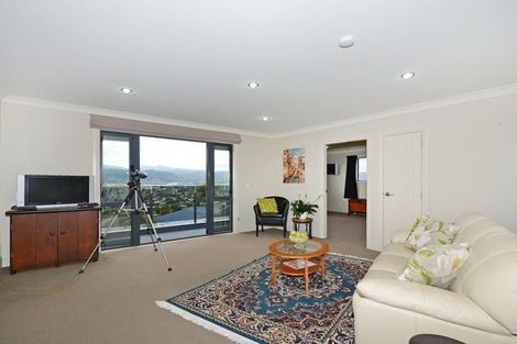 Photo of property in 15 Riverstone Drive, Riverstone Terraces, Upper Hutt, 5018