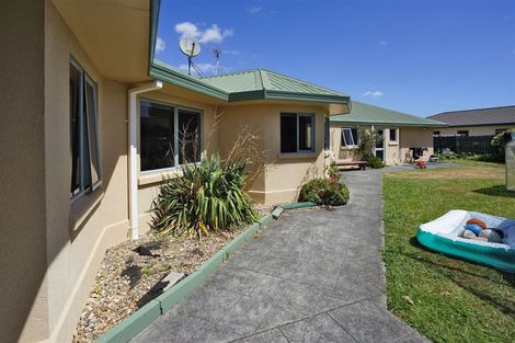 Photo of property in 48 Spinnaker Drive, Flagstaff, Hamilton, 3210