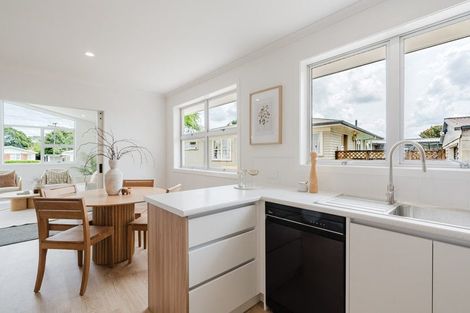 Photo of property in 5 Hugh Place, St Andrews, Hamilton, 3200