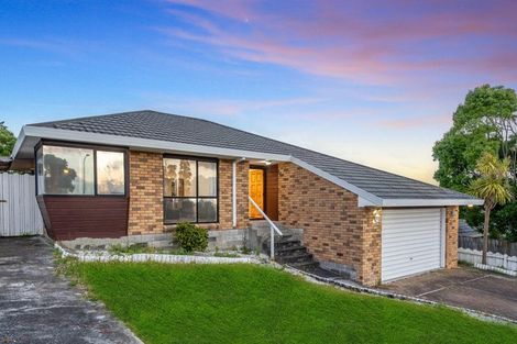 Photo of property in 40 Pigeon Mountain Road, Half Moon Bay, Auckland, 2012