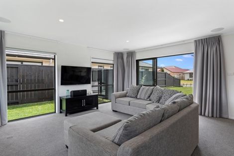 Photo of property in 85 Puhirake Crescent, Pyes Pa, Tauranga, 3112