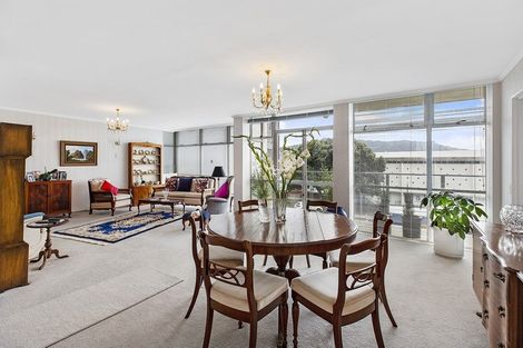Photo of property in Dorchester Apartments, 144 Oriental Parade, Oriental Bay, Wellington, 6011